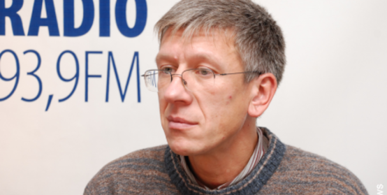 Депутат: Неграждане – привилегированная группа населения Латвии