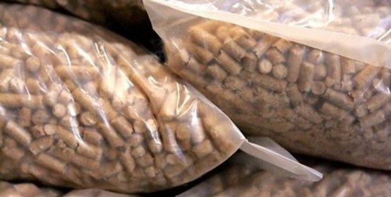 Газета: в Латвии стремительно развивается производство топливных гранул