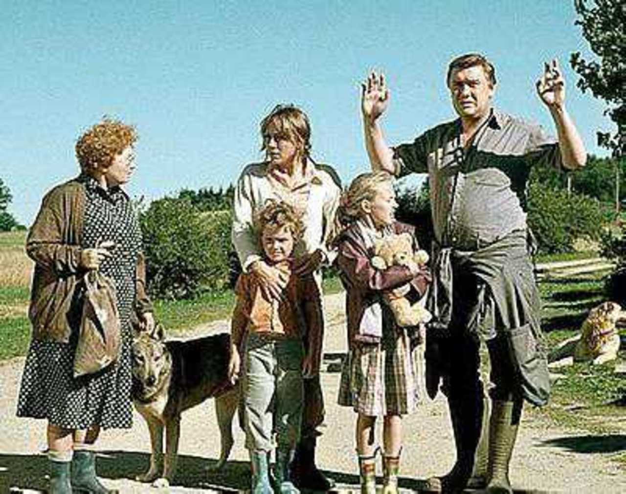 Кадр из фильма «Маленькие грабители».
