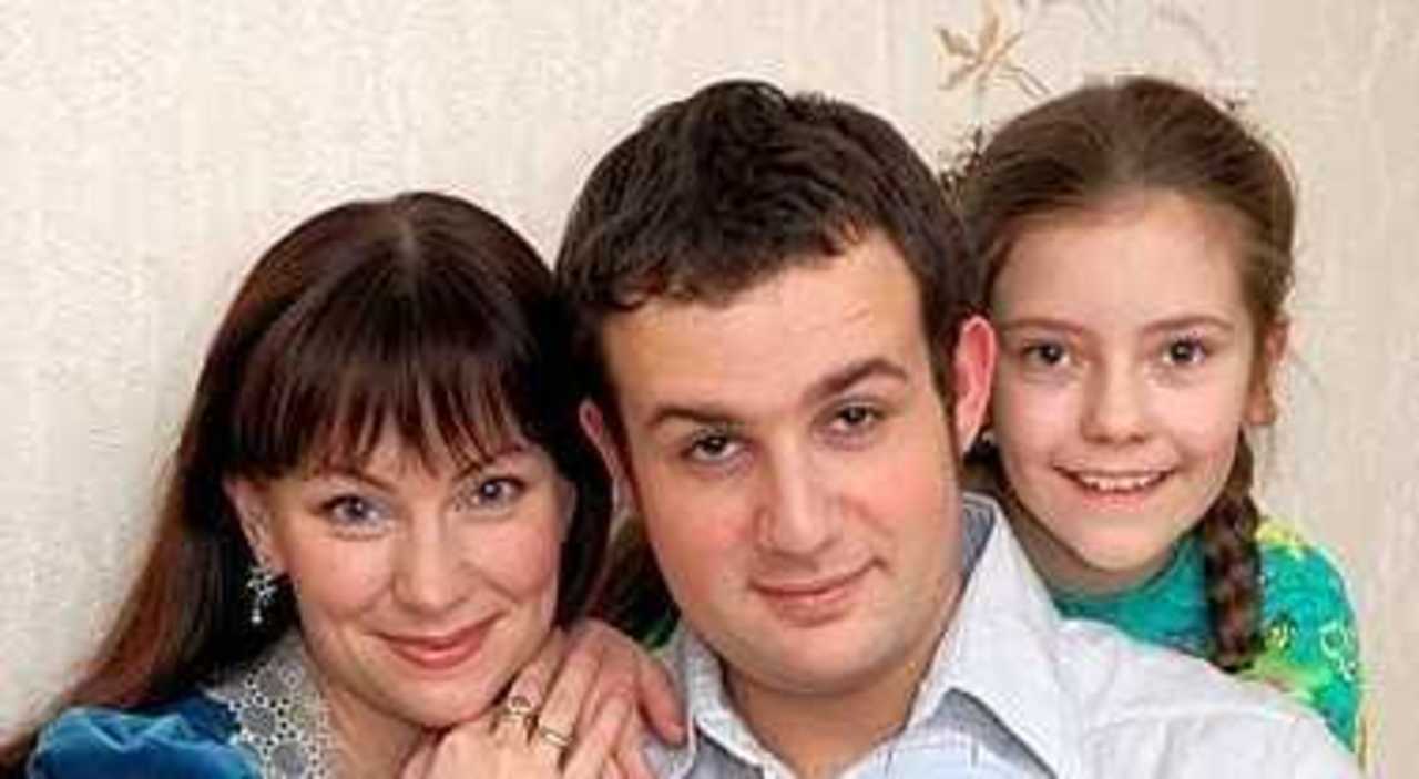 Нонна Гришаева с мужем Александром Нестером и детьми