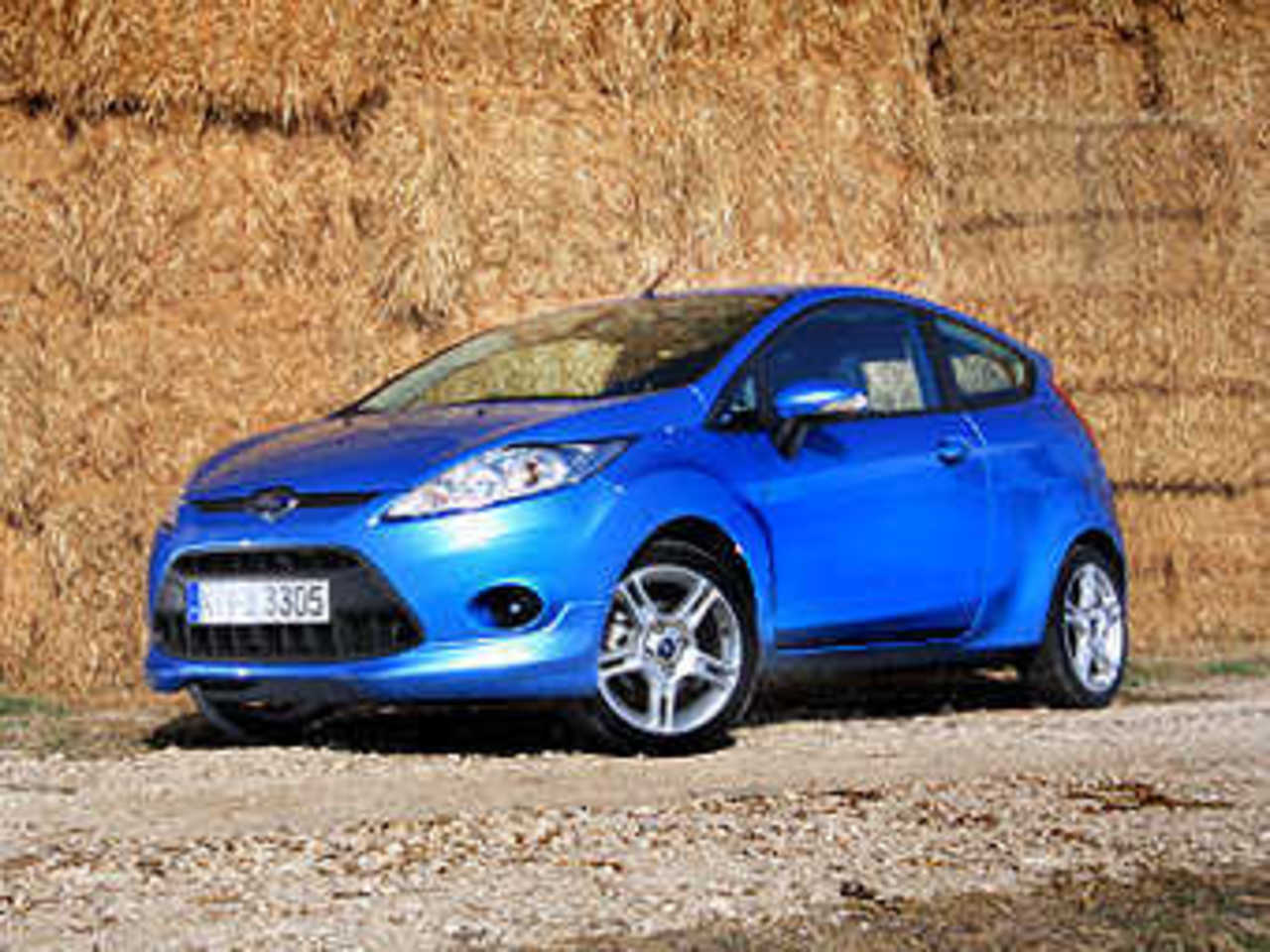 Ford Fiesta. Фото Ленты.Ру