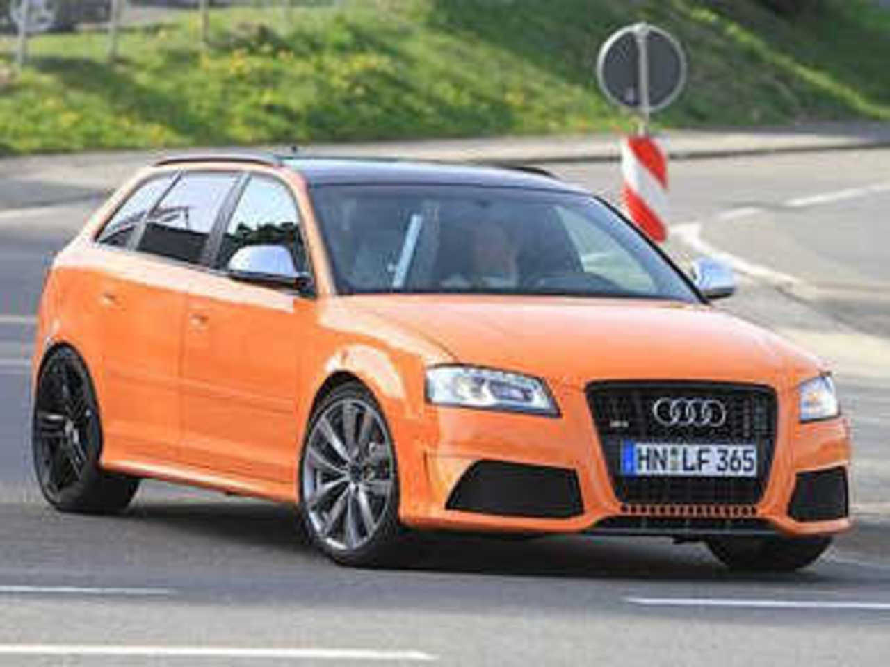 "Мул" Audi RS3. Фото с сайта worldcarfans.com