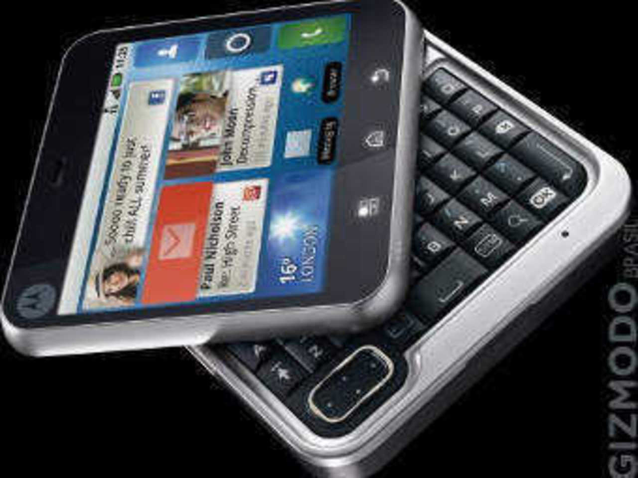 Motorola FlipOut. Изображение с бразильского сайта Gizmodo