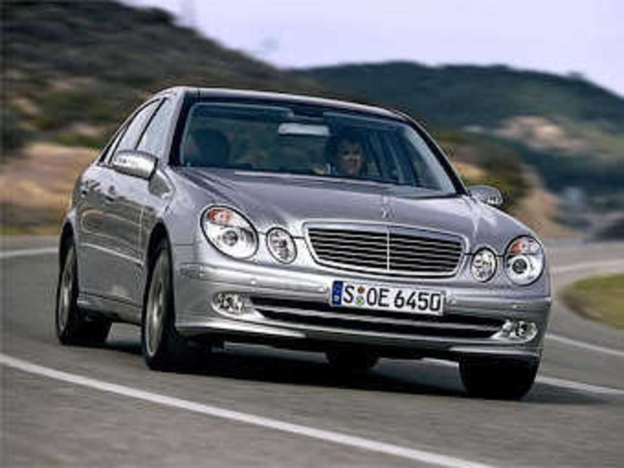 Mercedes-Benz E-Class 2005 года выпуска. Фото Mercedes-Benz