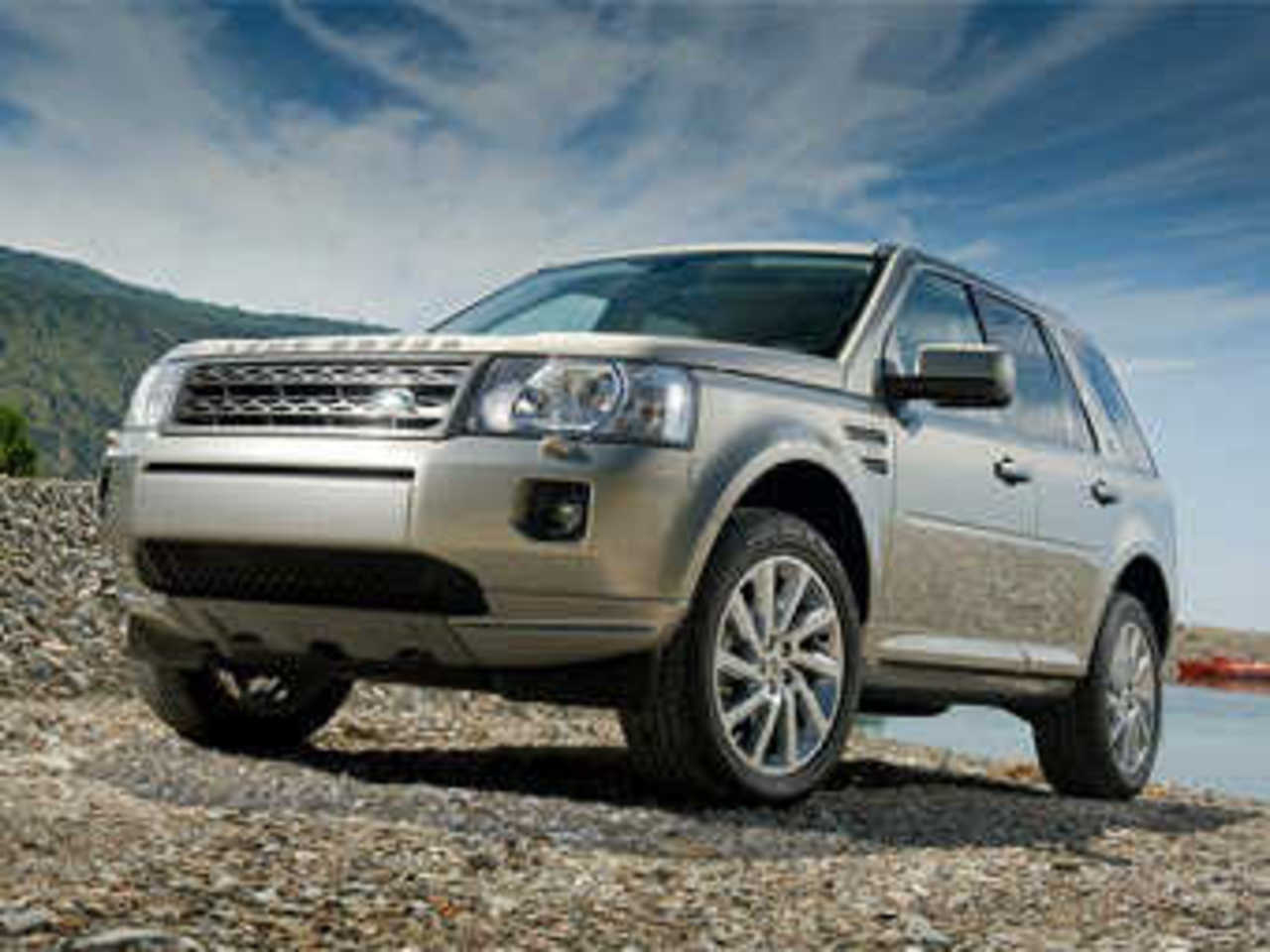 Обновленный LR Freelander. Фото Land Rover