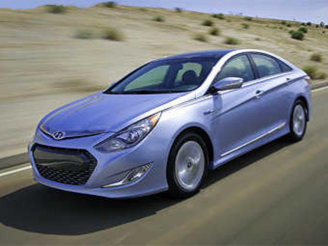 Hyundai Sonata Hybrid. Фото Hyundai