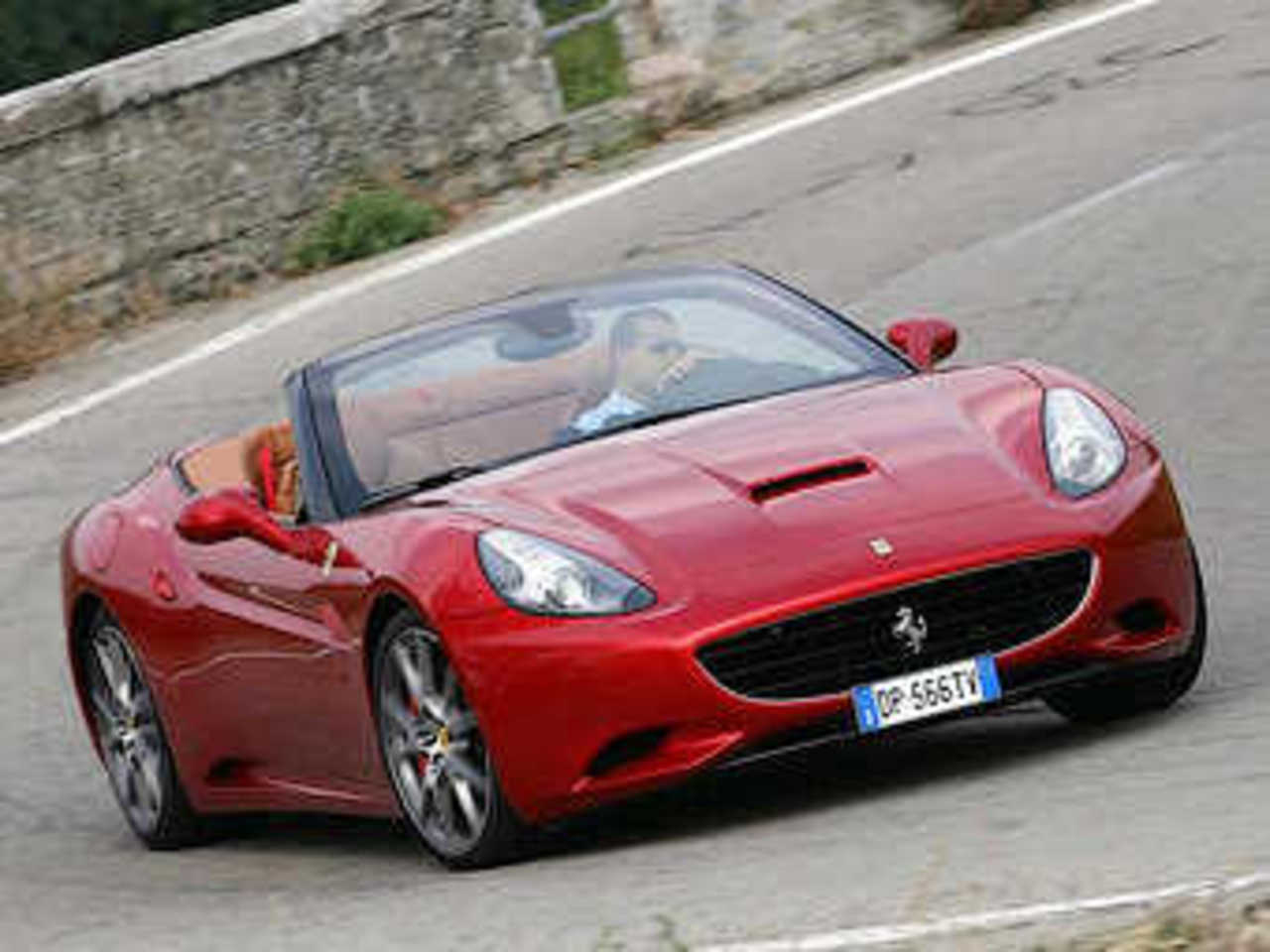Фото Ferrari