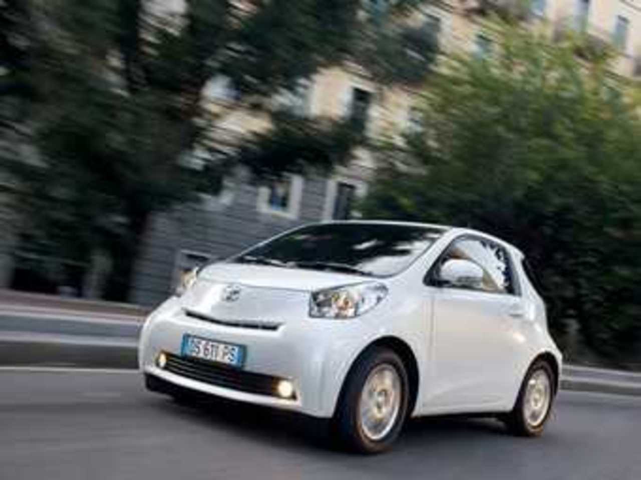 Toyota iQ. Фото Toyota