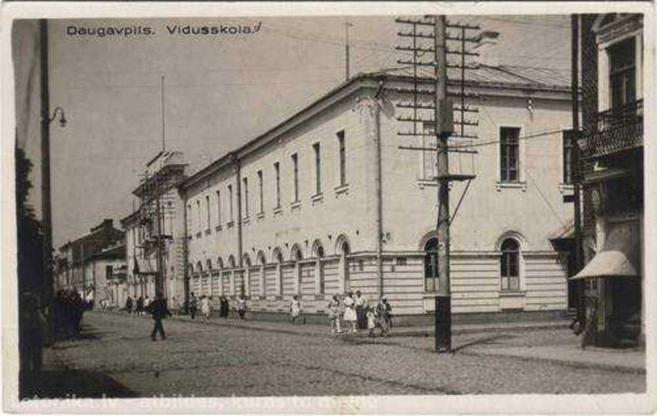 http://www.letonika.lv