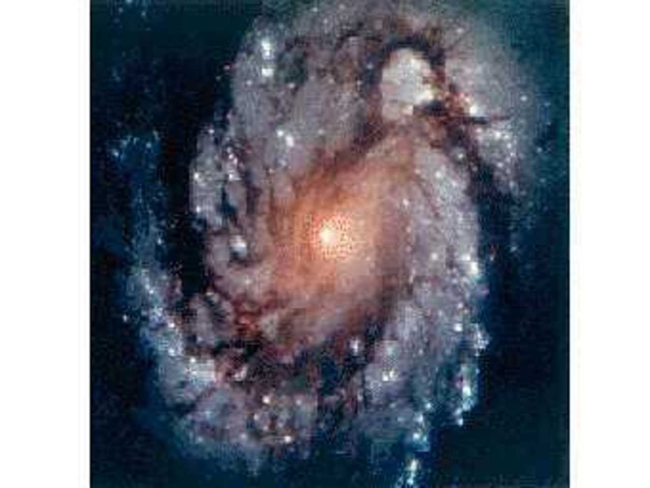 Галактика M100. Изображение NASA