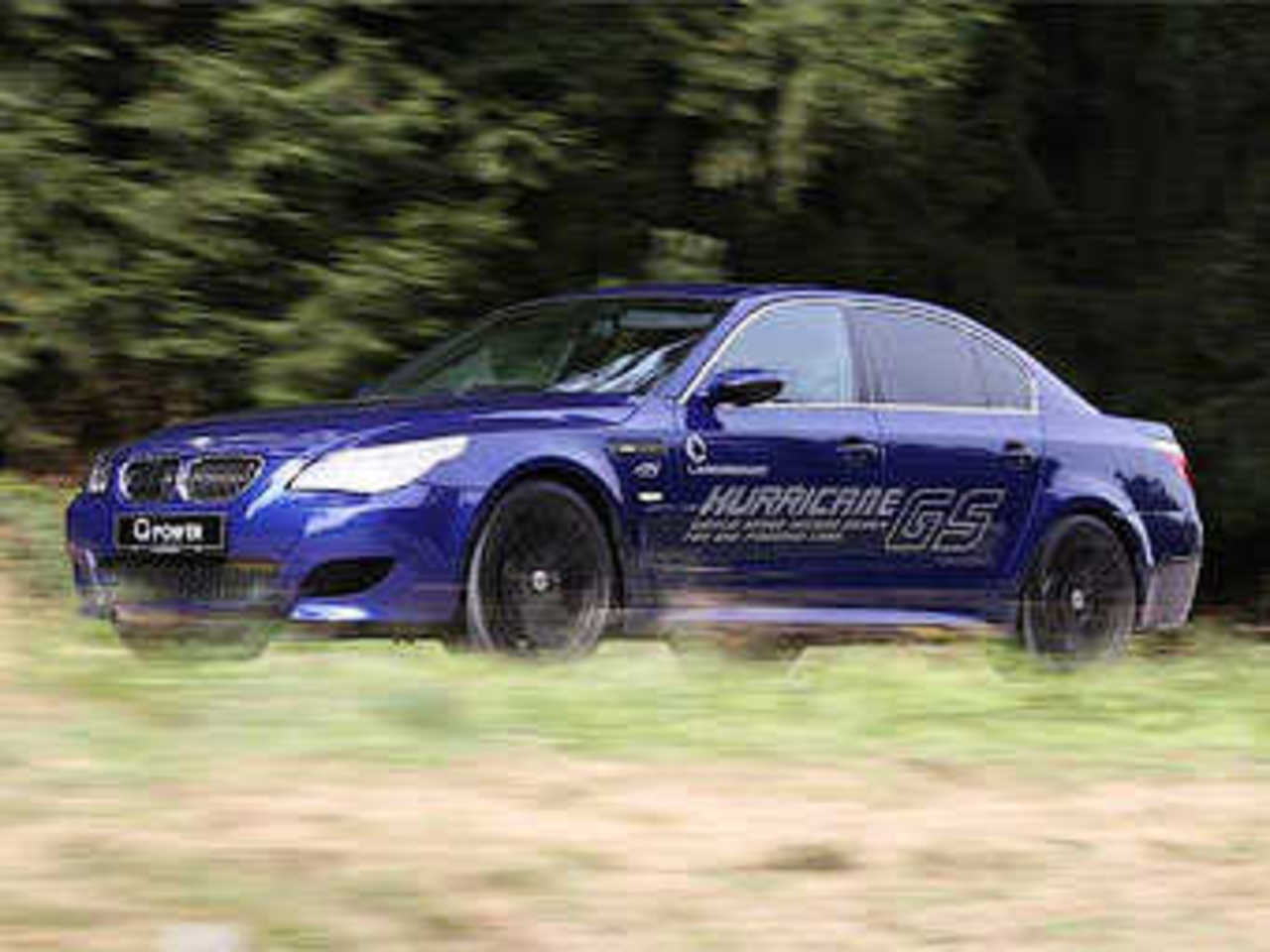 Газовый седан BMW M5 HURRICANE GS. Фото G-Power