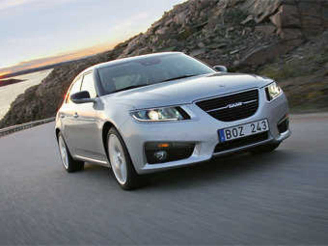 Saab 9-5. Фото Saab