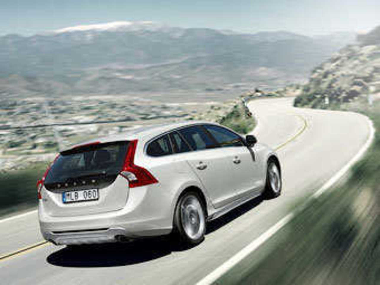 Volvo V60. Фото Volvo