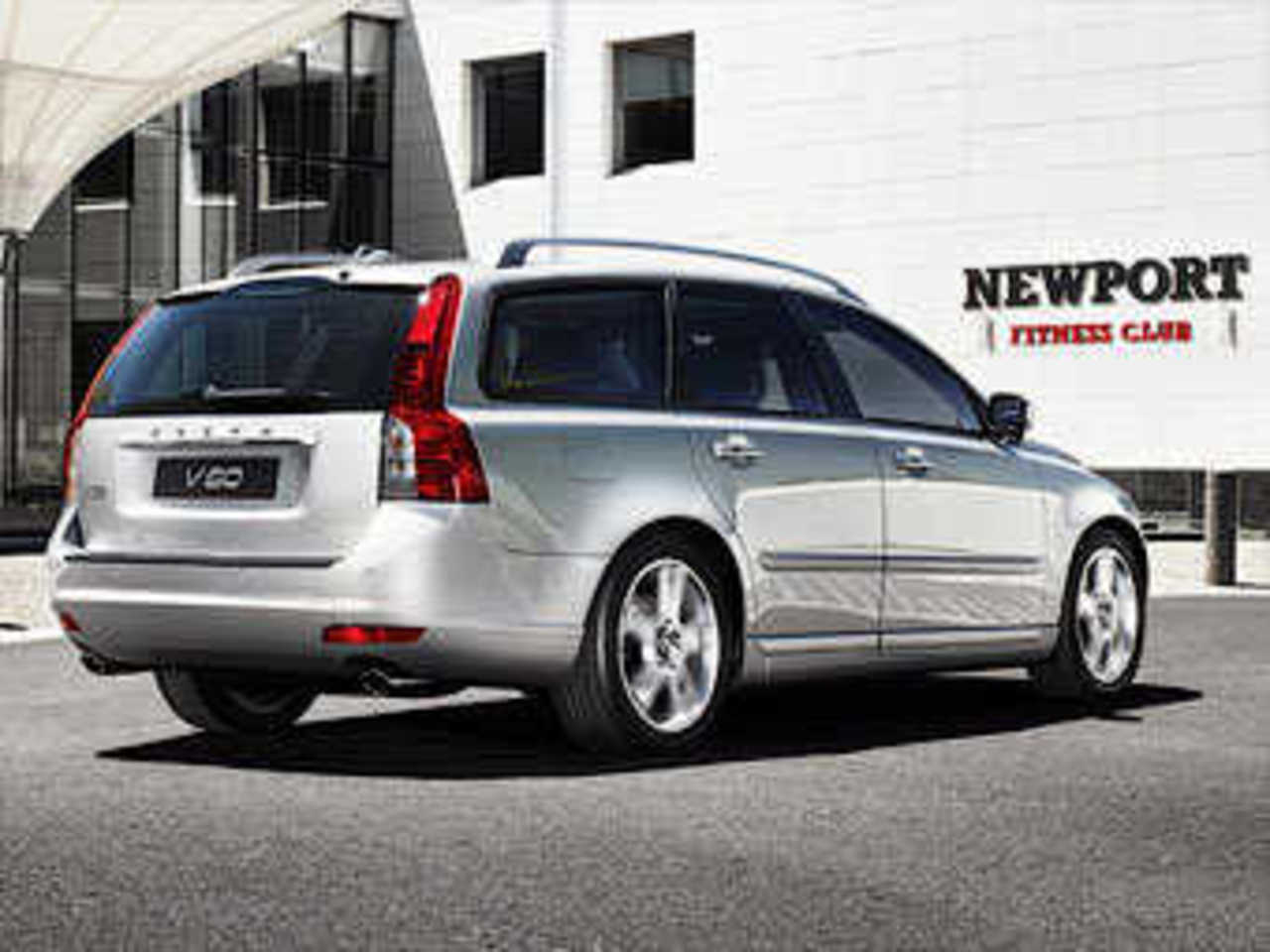 Volvo V50. Фото Volvo