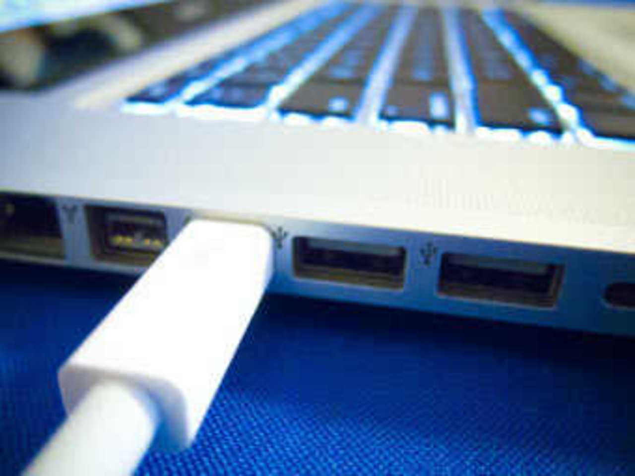 Кадр из презентации Intel Thunderbolt