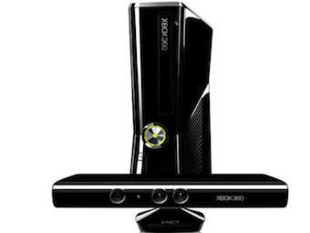 Kinect и Xbox 360. Фото предоставлено пресс-службой Microsoft