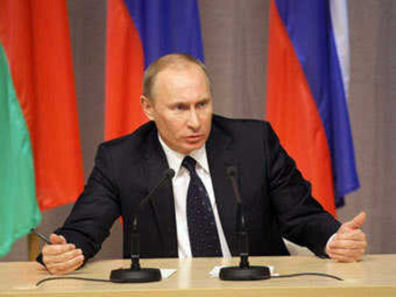 Владимир Путин отвечает на вопросы журналистов в Минске. Фото с сайта premier.gov.ru
