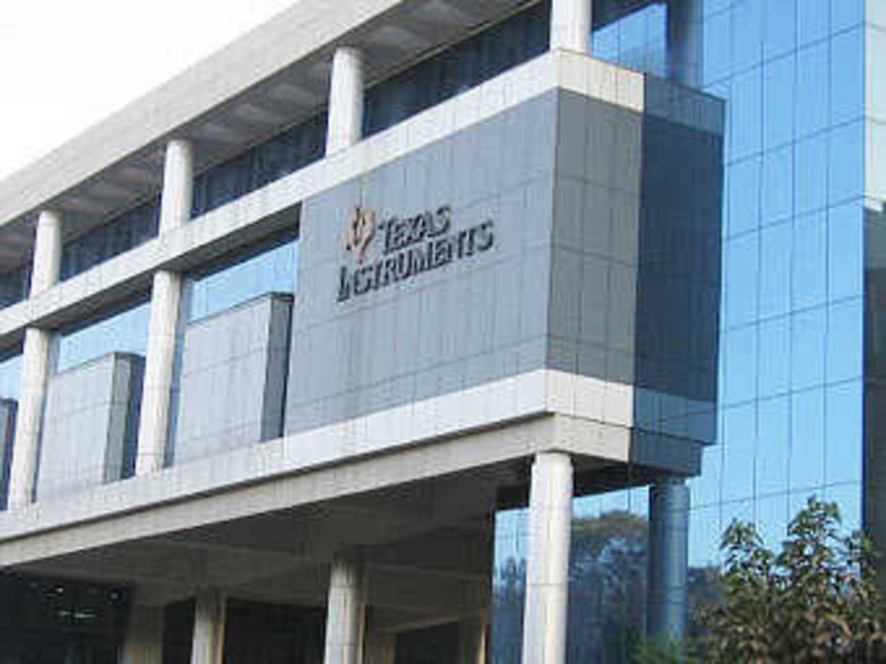 Штаб-квартира компании Texas Instruments. Фото с сайта telonu.com
