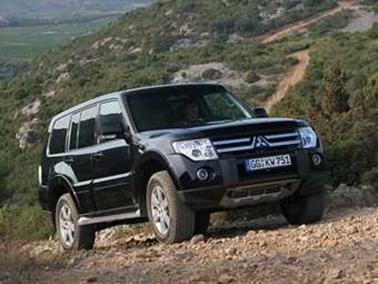Mitsubishi Pajero. Фото Mitsubishi