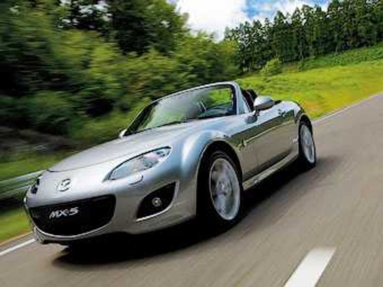 Mazda MX-5 текущего поколения. Фото Mazda