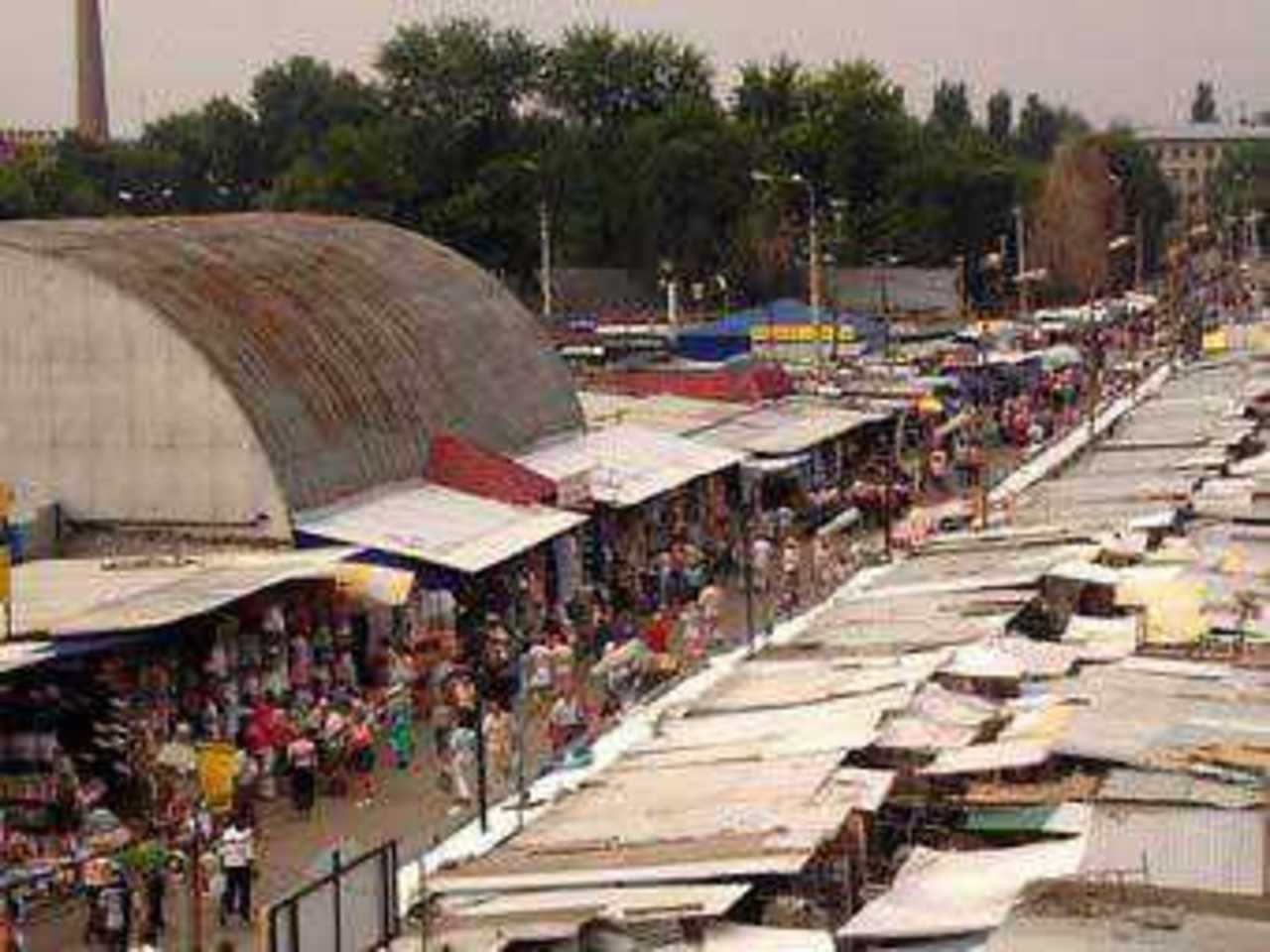 Кировский рынок в Самаре. Фото с сайта samarapeace2006.narod.ru