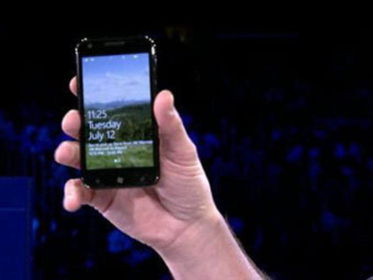 Смартфон Samsung на базе Mango, фото с сайта neowin.net