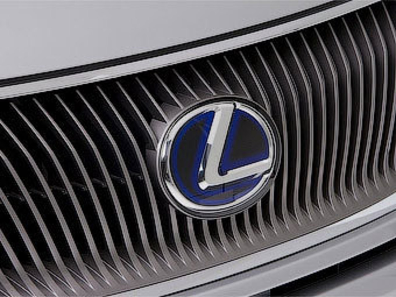 Фото Lexus