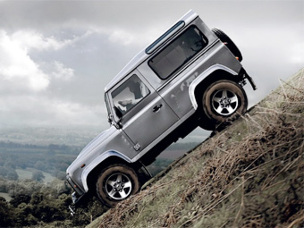 Land Rover Defender 90. Фото Land Rover