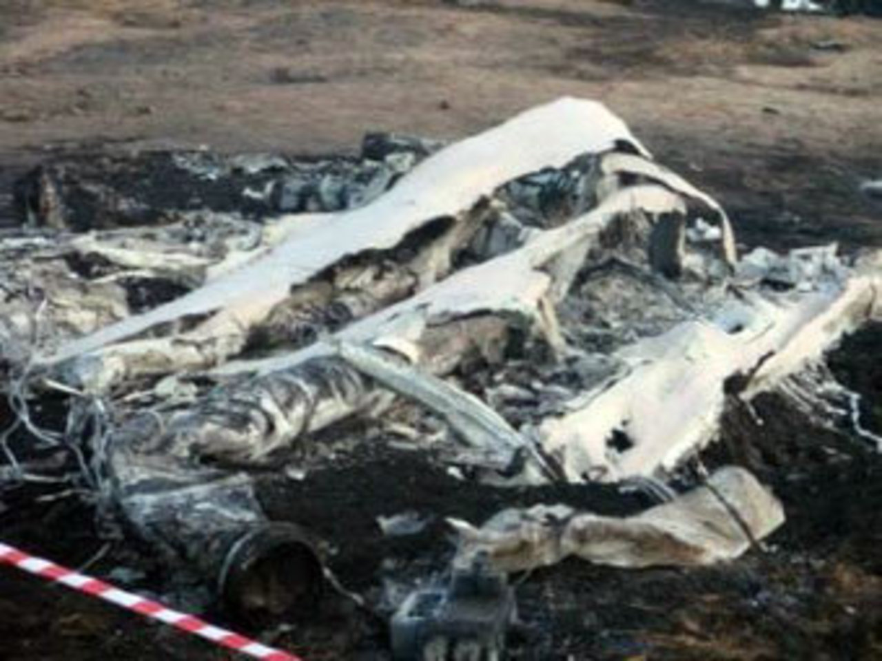 Обломки "Як-42". Фото пресс-службы МЧС России