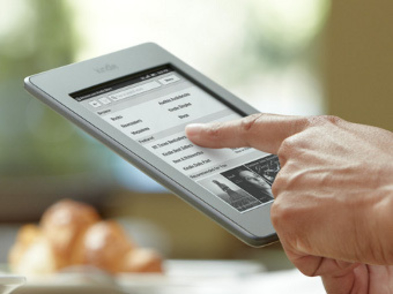 Читалка Kindle Touch 3G, фото с сайта Amazon