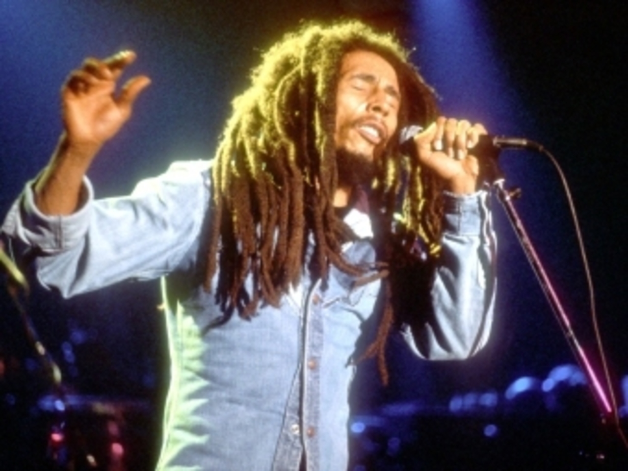 Регги-исполнитель Боб Марли. Фото с сайта bobmarley.com