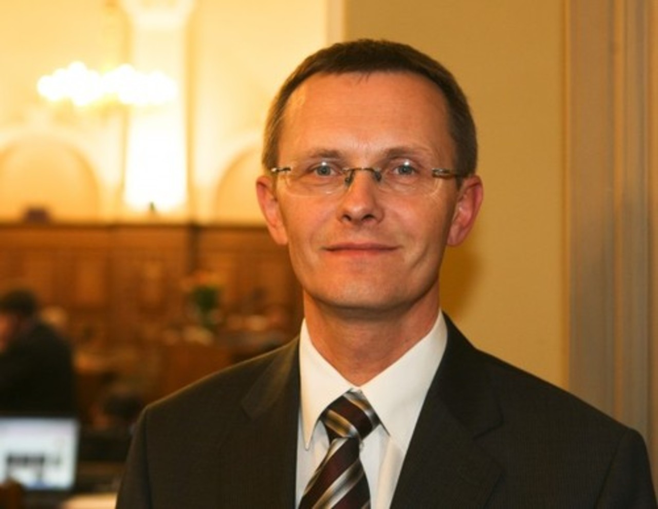 rus.db.lv