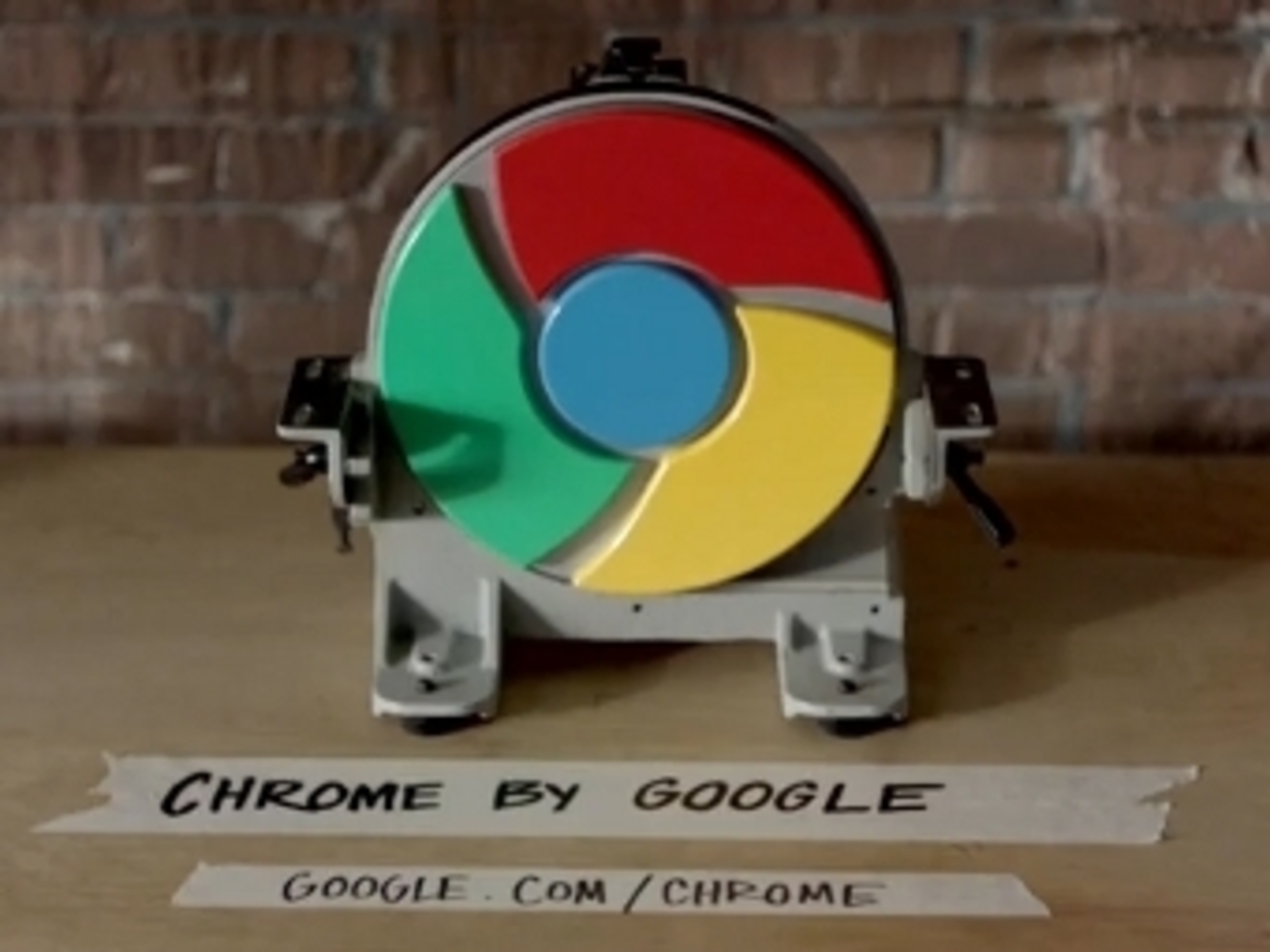 Кадр из видеоролика из блога Google
