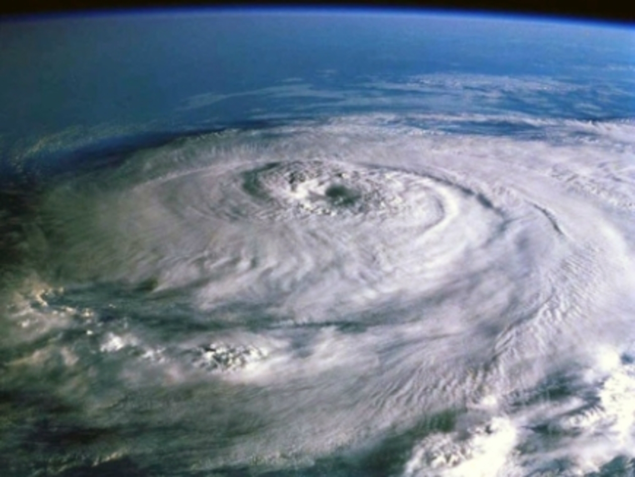 foto hurricane-facts.com