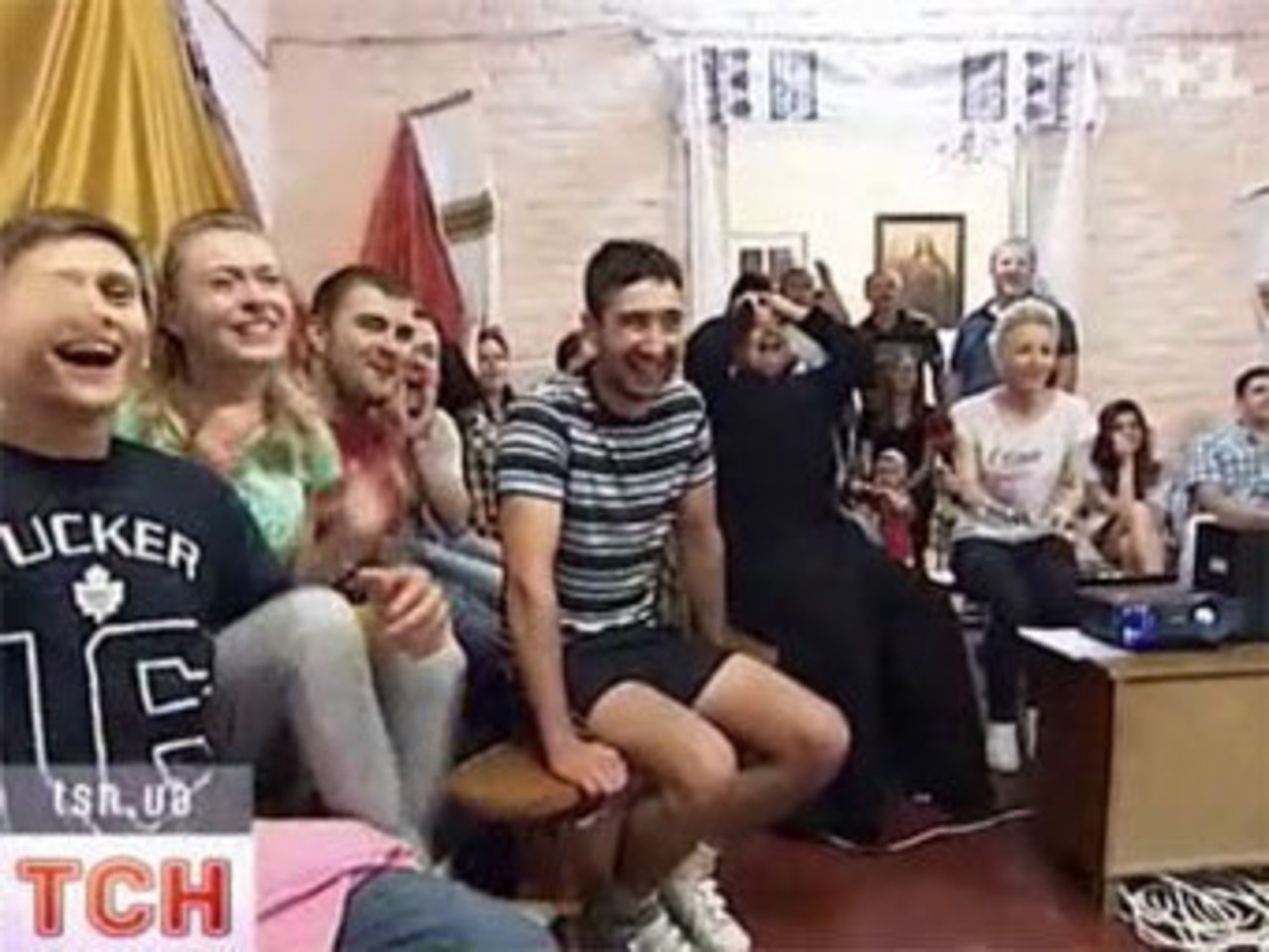 фото kадр телеканала "1+1"