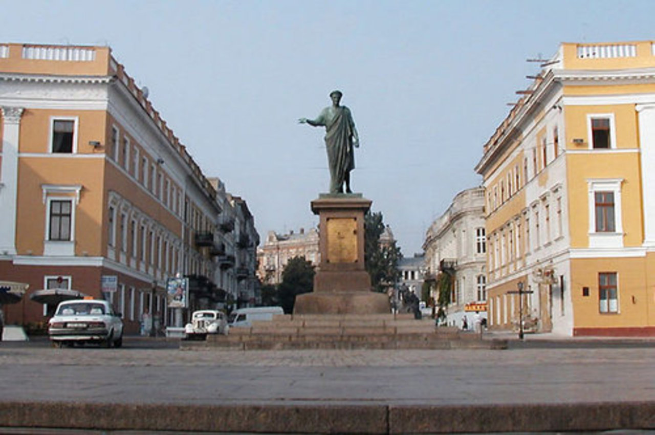 foto odessaapartmentsrent.com