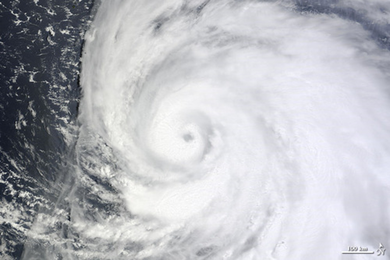 foto earthobservatory.nasa.gov