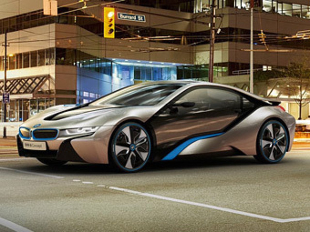 Концепт-кар BMW i8. Изображения BMW и с сайта automobile-magazine.fr