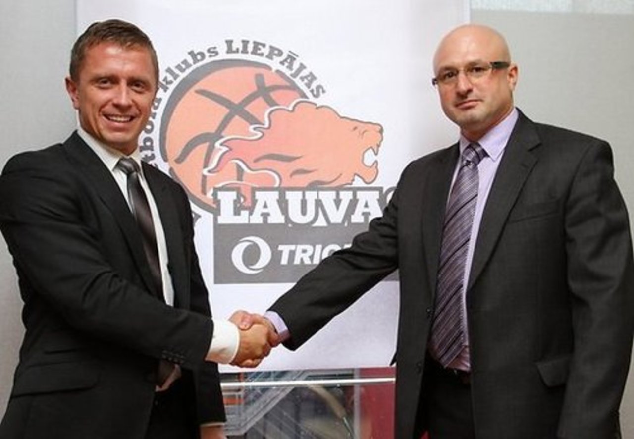 publicitātes foto