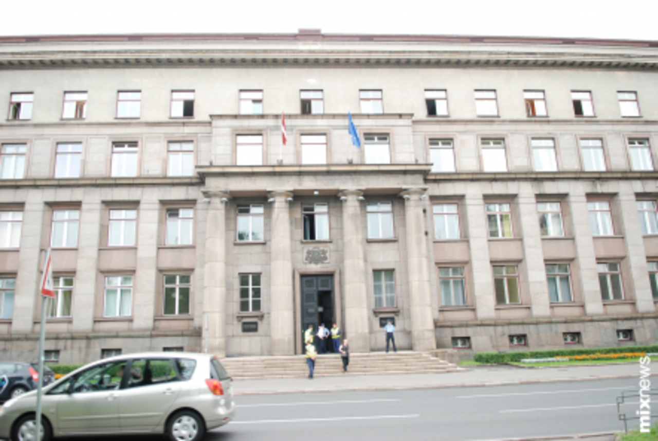 фото с сайта mixnews.lv
