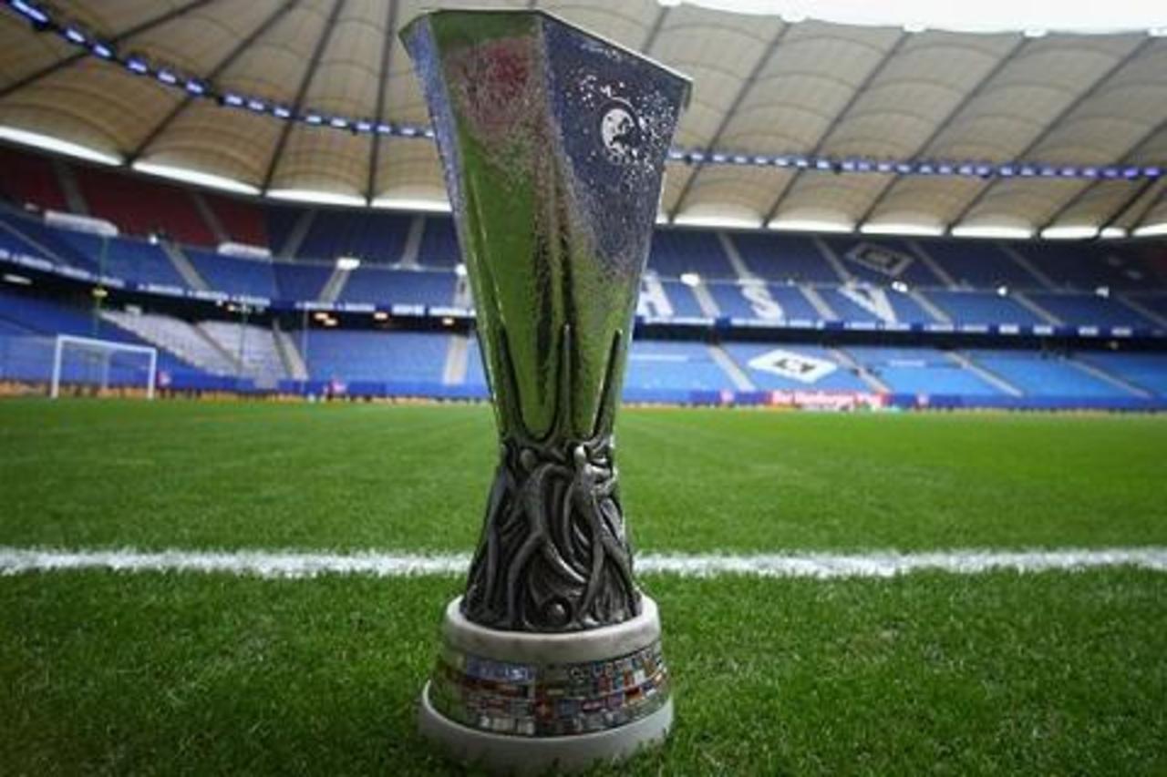 foto thepremierleagueowl.com