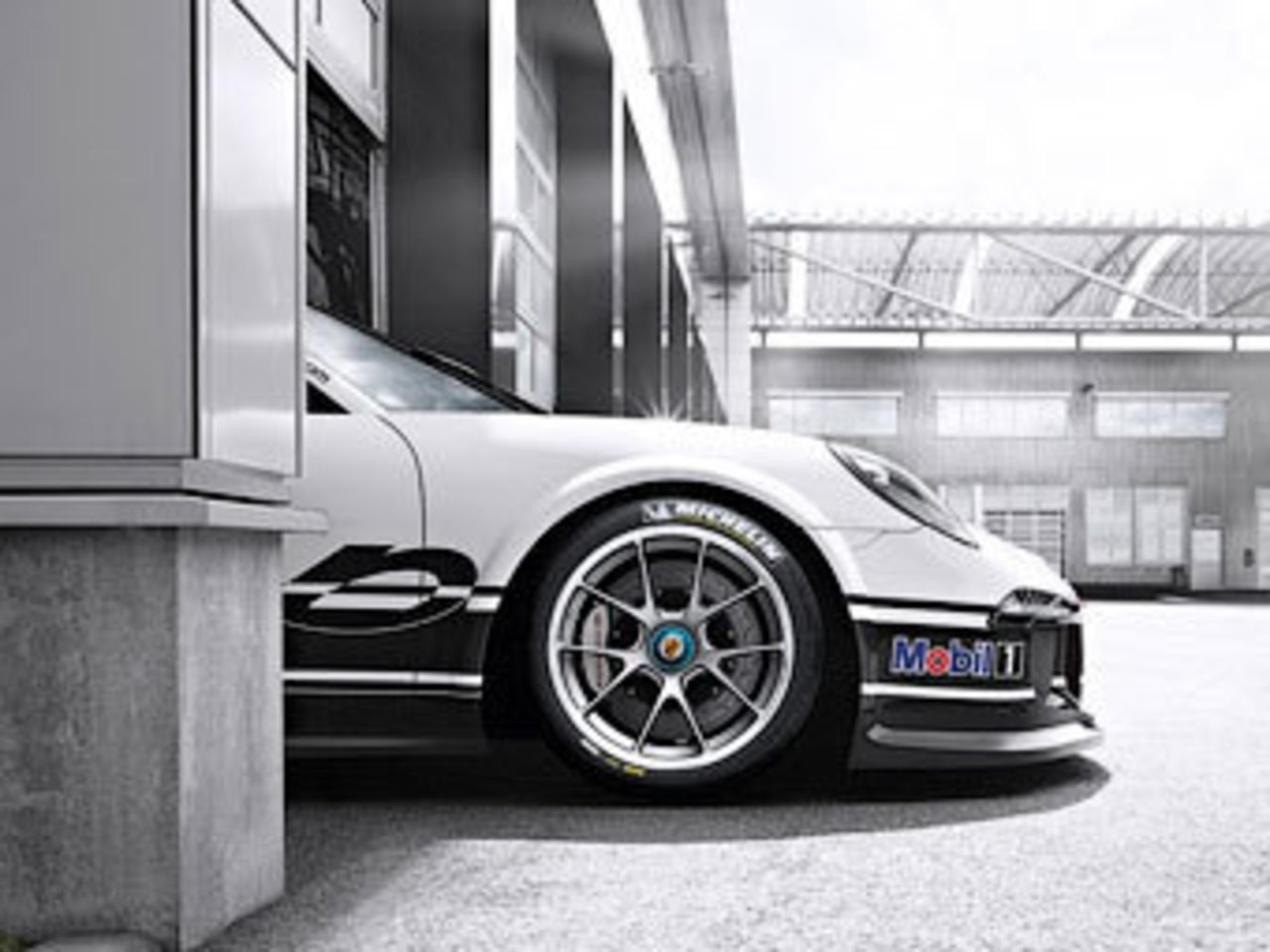 Тизер Porsche 911 GT3 Cup. Фото Porsche Тизер Porsche 911 GT3 Cup. Фото Porsche