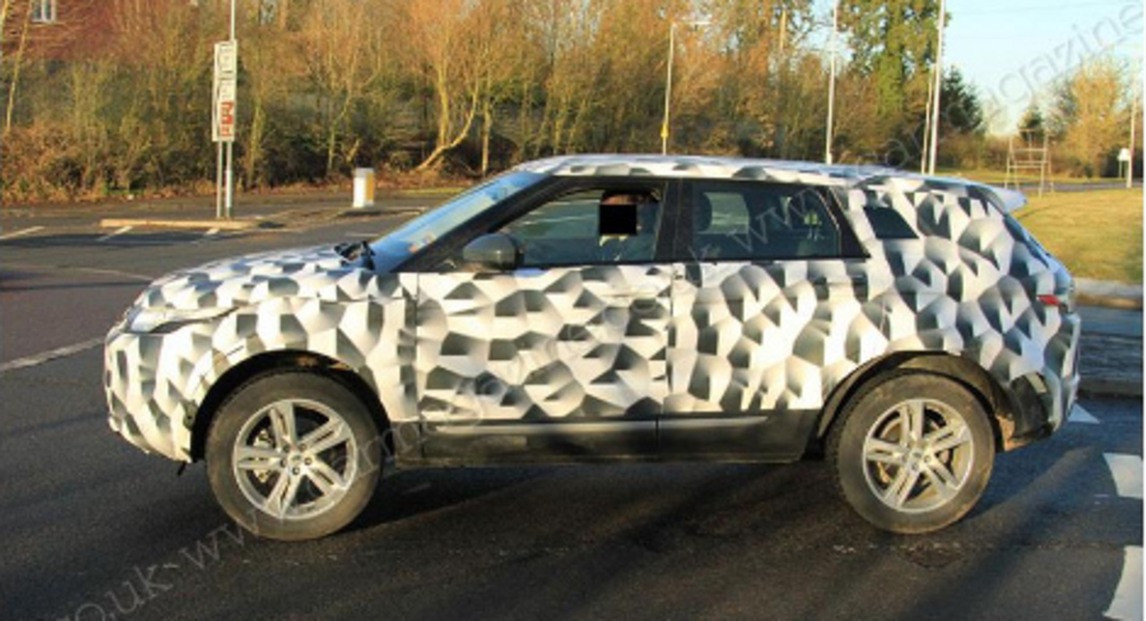 Тестовый прототип удлиненного Range Rover Evoque. Фото c сайта carmagazine.co.uk