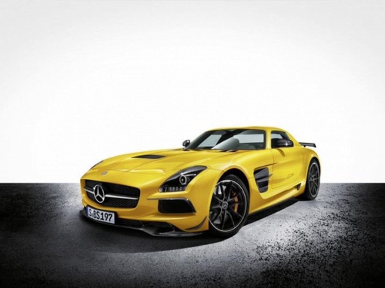 фотографии Mercedes-Benz
