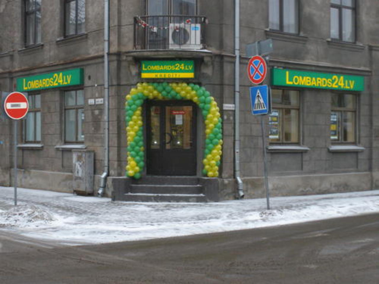 foto: lombards24.lv
