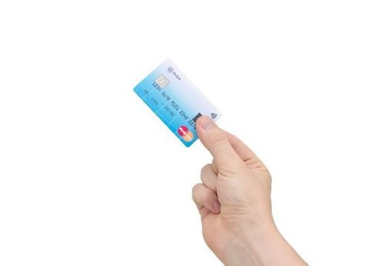 фото: Карточка MasterCard и Zwipe
