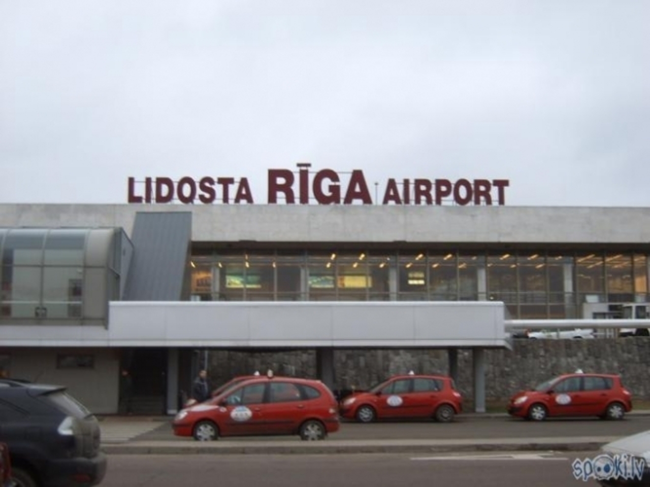 starptautiska-lidosta-riga-c-774.balticmarket.com