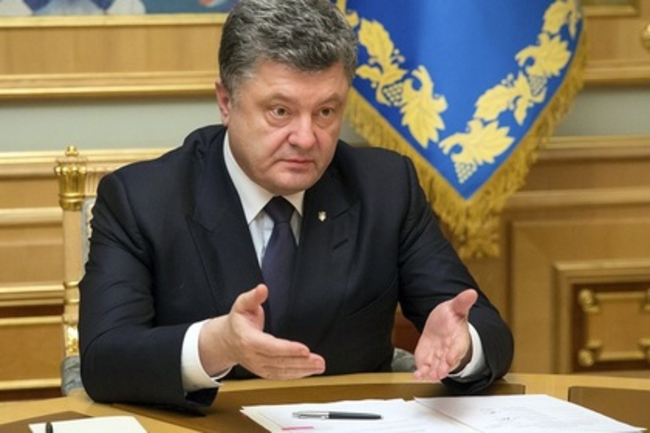 Mikhail Palinchak / AP
