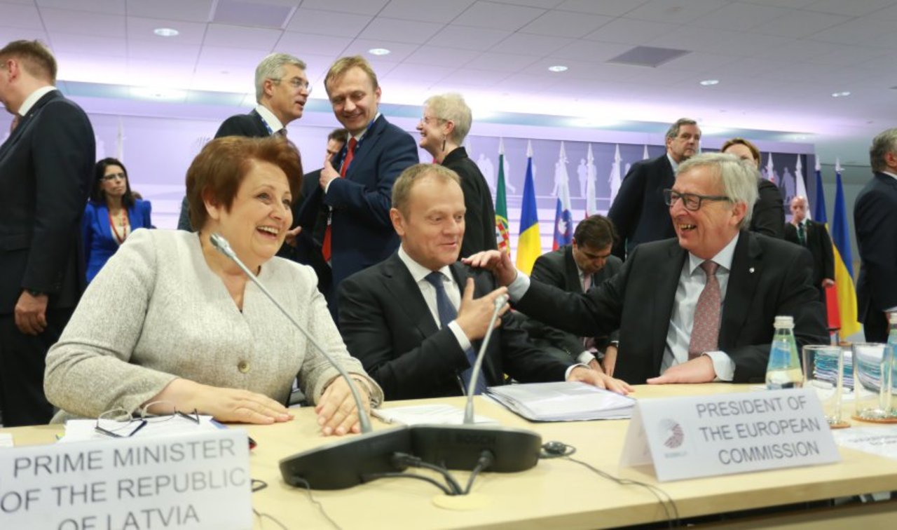 EU2015, Lauris V