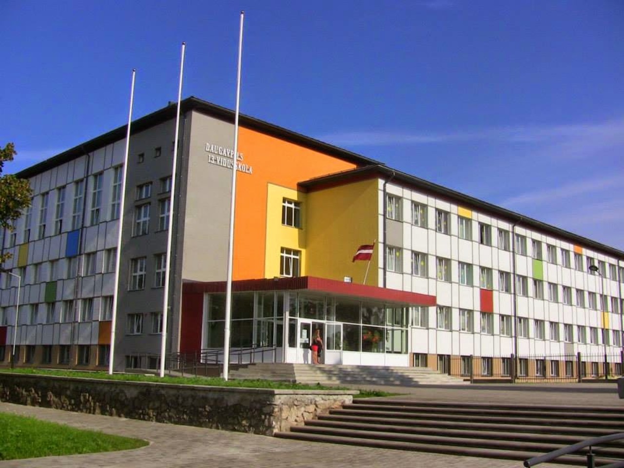 www.daug13vsk.lv